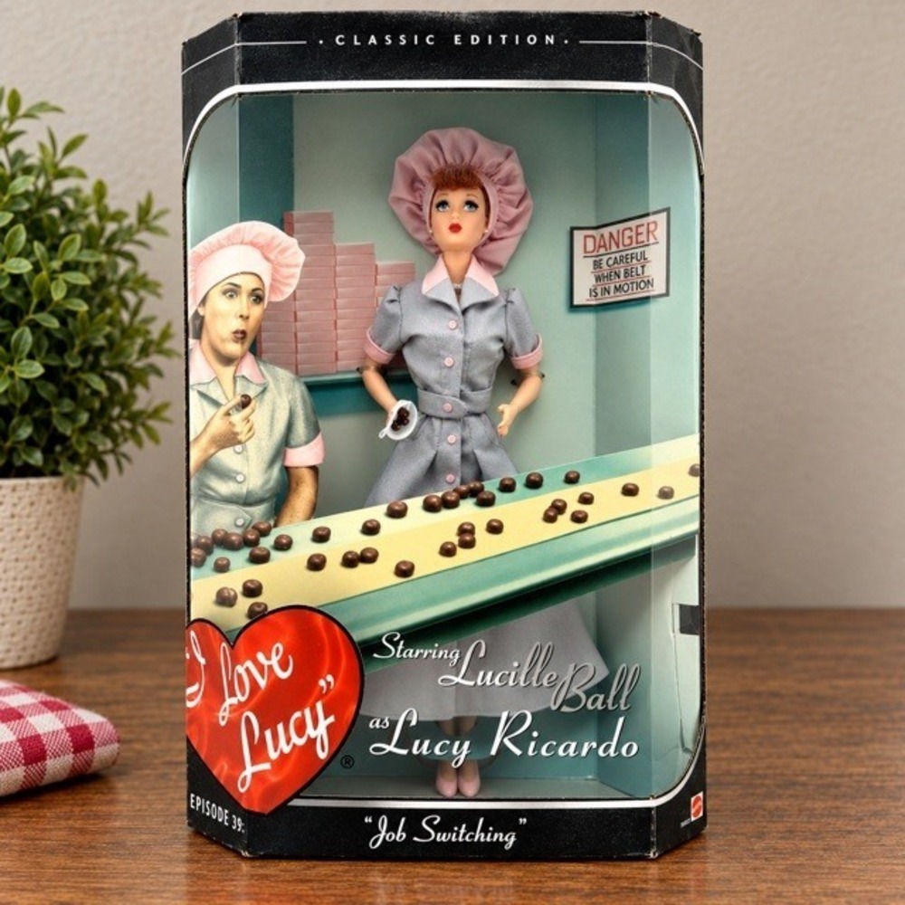 I Love Lucy Job Switching Lucy Doll Mattel 21268 1999 NRFB Classic Edition